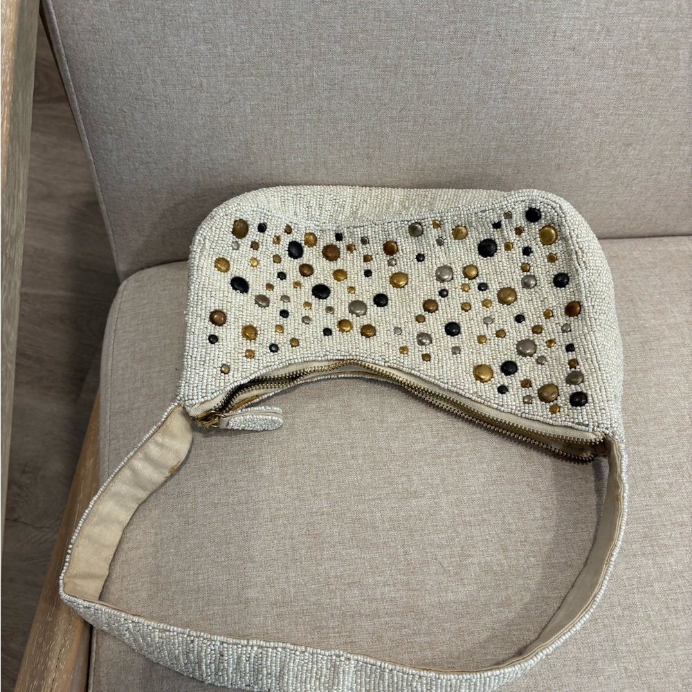 Asymmetric Beaded Shoulder Bag Gold and Black Accents - Picture 4 of 11